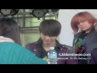 [fancam][12 11 11] boyfriend (minwoo focus) @ pusan fansign