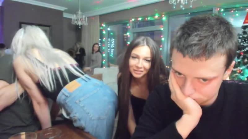 [кукузник] игорь выгнал марину на стриме mellstroy игорь горит мелстрой целует марину новогодний стрим часть 2