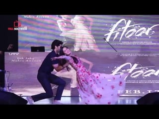 Uncut katrina kaif aditya roy kapur at pro night of mith 1