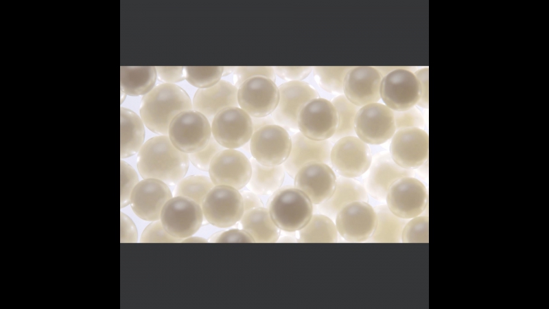 White caviar illuminating pearl infusion