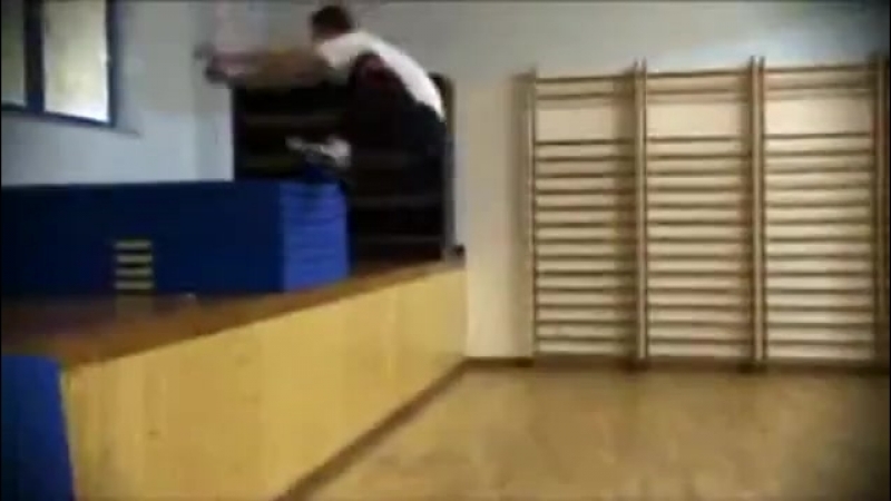 Тренироа прыгуна в высоту