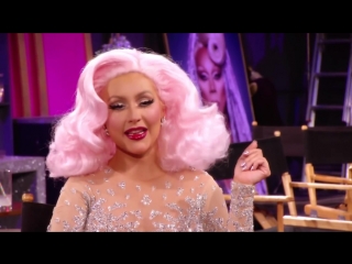 Christina aguilera surprises farrah moan during untucked rupauls drag race season 10