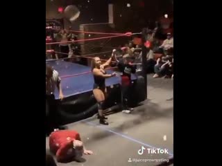 Jordynne grace declaring a boy the winner