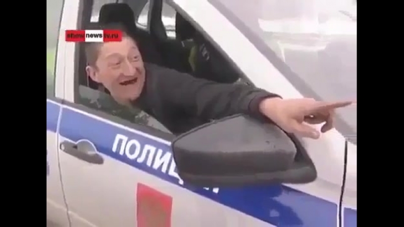 Во она блять ебать срать мазать ей не куда деваться, ей похуй