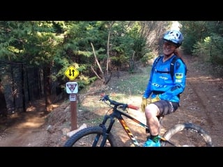 Teal stetson lee on the leatt dbx 5 0 jersey