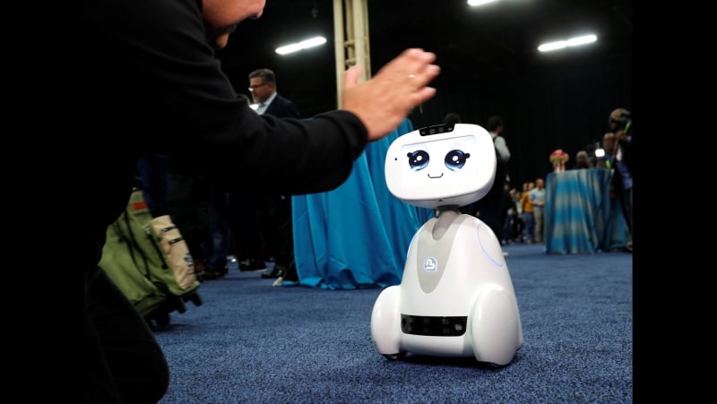 Китайський конкурент tesla, розумне дзеркало, мікроавтобус майбутнього найцікавіші винаходи ces 2018