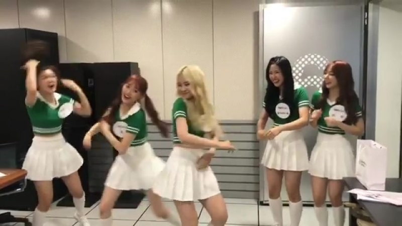 180830 loona @ sbs youngstreet