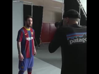 Messi griezmann model barcelonas new home kit