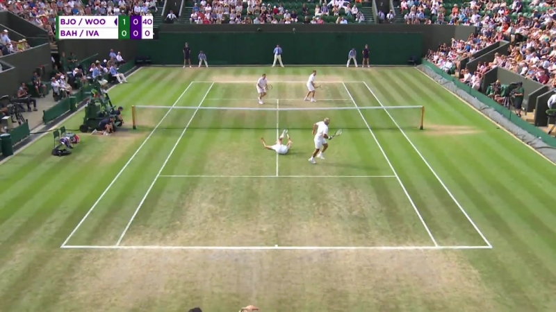Mansour bahrami plays funny phantom point in mens doubles