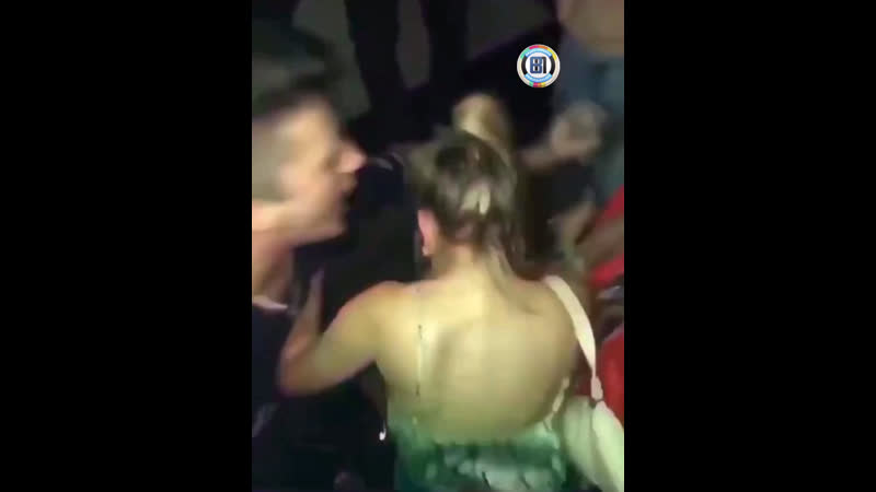 Оставь мою маму в покое