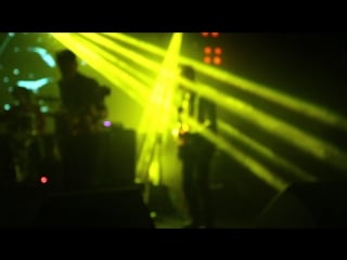 Escape the void – colder (take me home) (live in amsterdam )