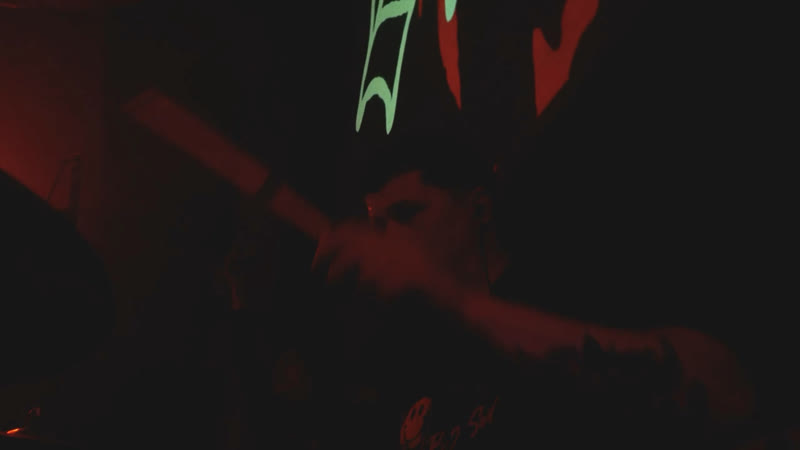 Live @ lastochka spb