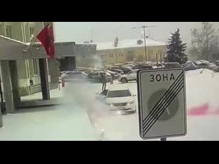 Фейрверк в автомобиль