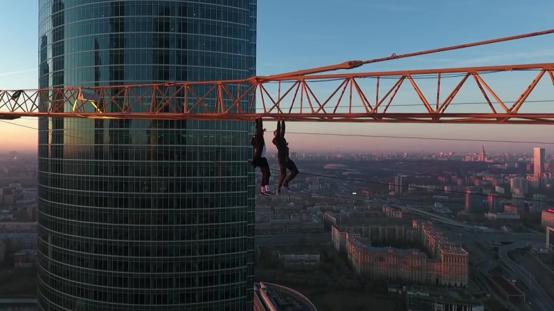 ✔ особое мнение руферы пробрались на москва сити съемки с дрона!