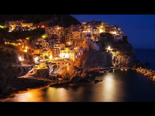 Glimpse of cinque terre