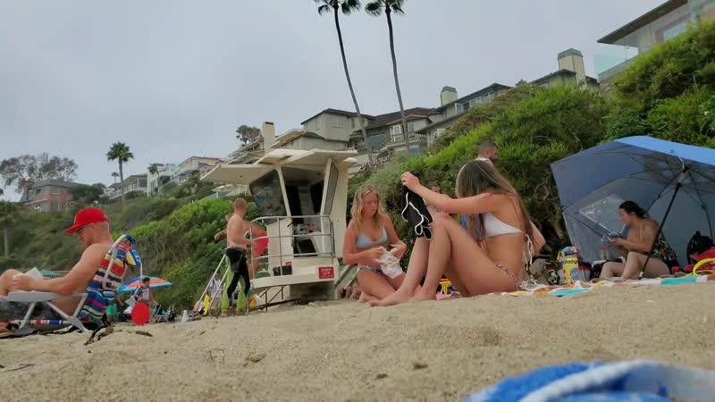 Candid porn video – Two young candid teens at the beach – sexy candid girls