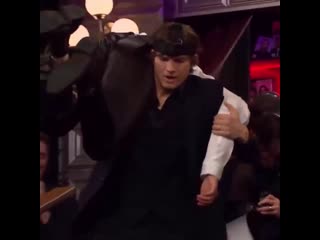 Ashton just threw jinny over is back and carried him to his seat dhdj btsxcorden @