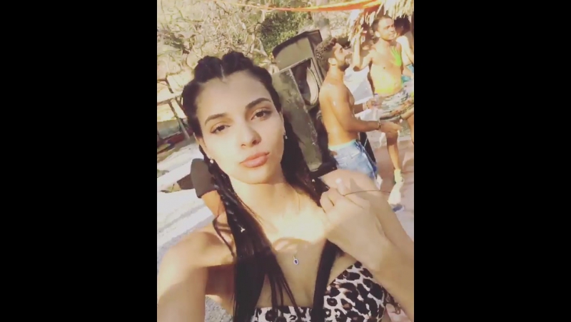 Isabella obregon fiesta!