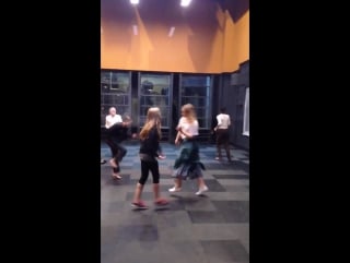 Ashleisharpechestnut в твиттере «after warm up prince tribute courtesy of @erin wilhelmi #ripprince #thecrucible