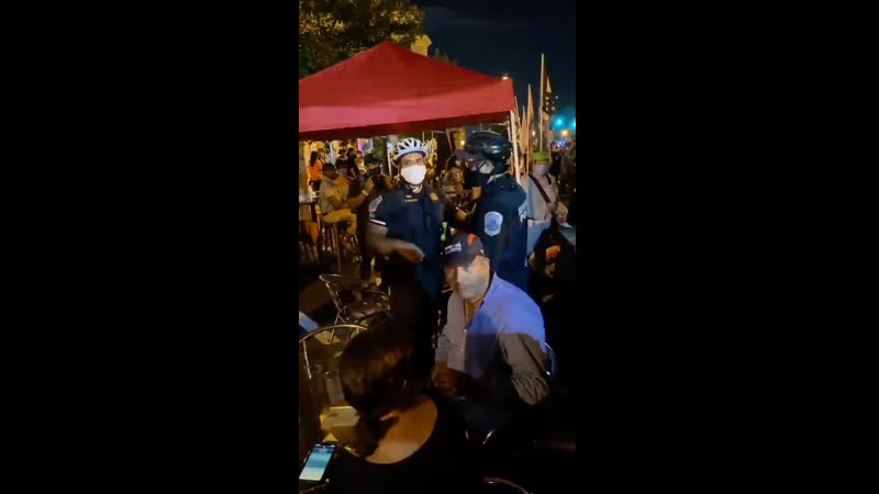 Фанатики blm