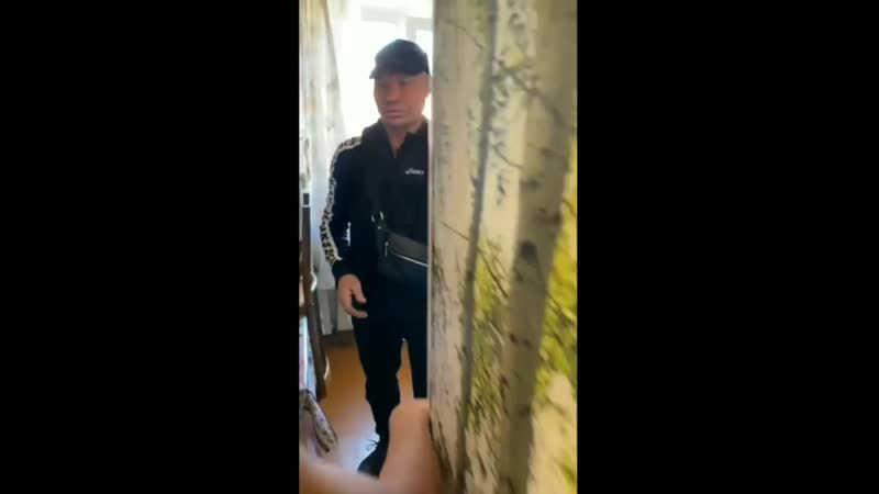 Разборки в семье алкашей безумный паша и иришка