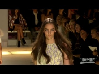 Zuzanna bijoch s s 2012 videofashion