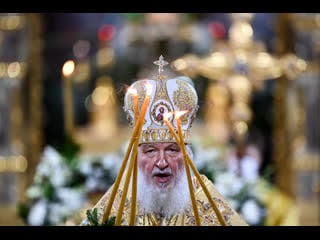 Live moskau – patriarch kirill leitet orthodoxe weihnachtsmesse