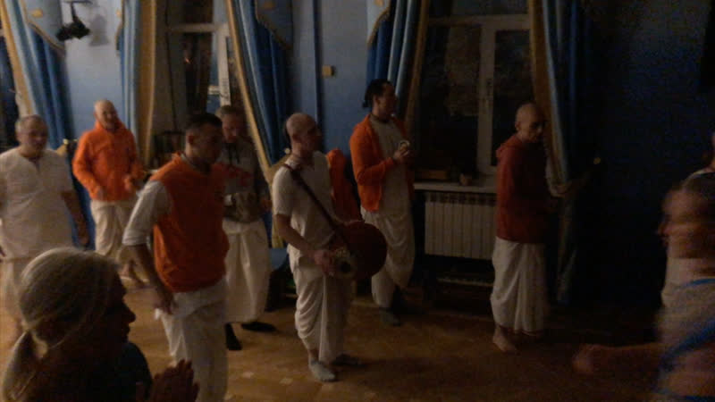 Мангала арати!