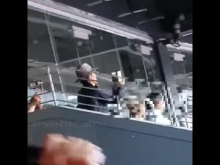 Hoseok’s dad went to the show and im crying look at him recording the armys chanting his s