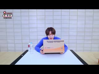 [wink arcade 2] park jihoon (пак джи хун) увлекательное распаковывание подарка 🎁