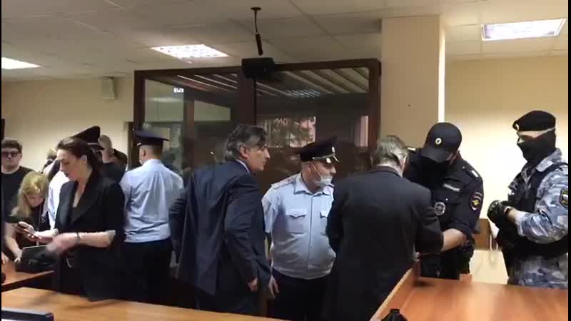 Михаил ефремов понес жестокое и во многом заслуженное наказание за молодые в пьяном дтп