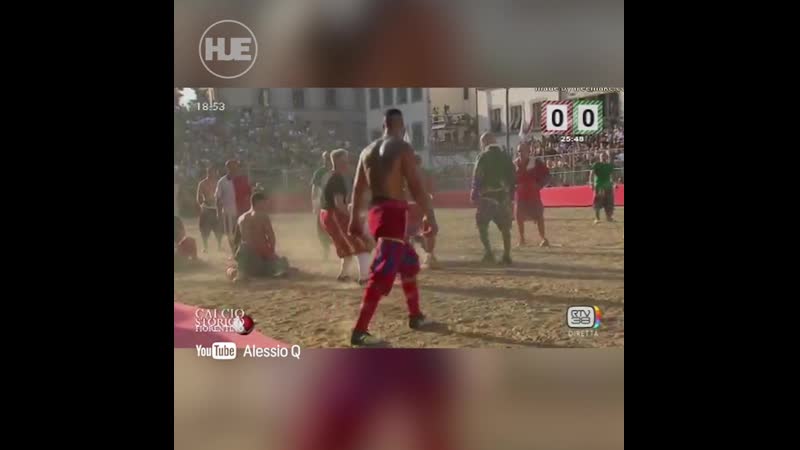 Жёсткий футбольный матч прошёл во флоренции