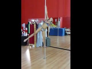 Pole dance acrobatic гринченко