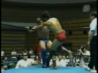 Kenta kobashi/jun akiyama/kentaro shiga vs johnny ace/mike barton/maunakea mossman