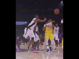 Kyle kuzma footwork