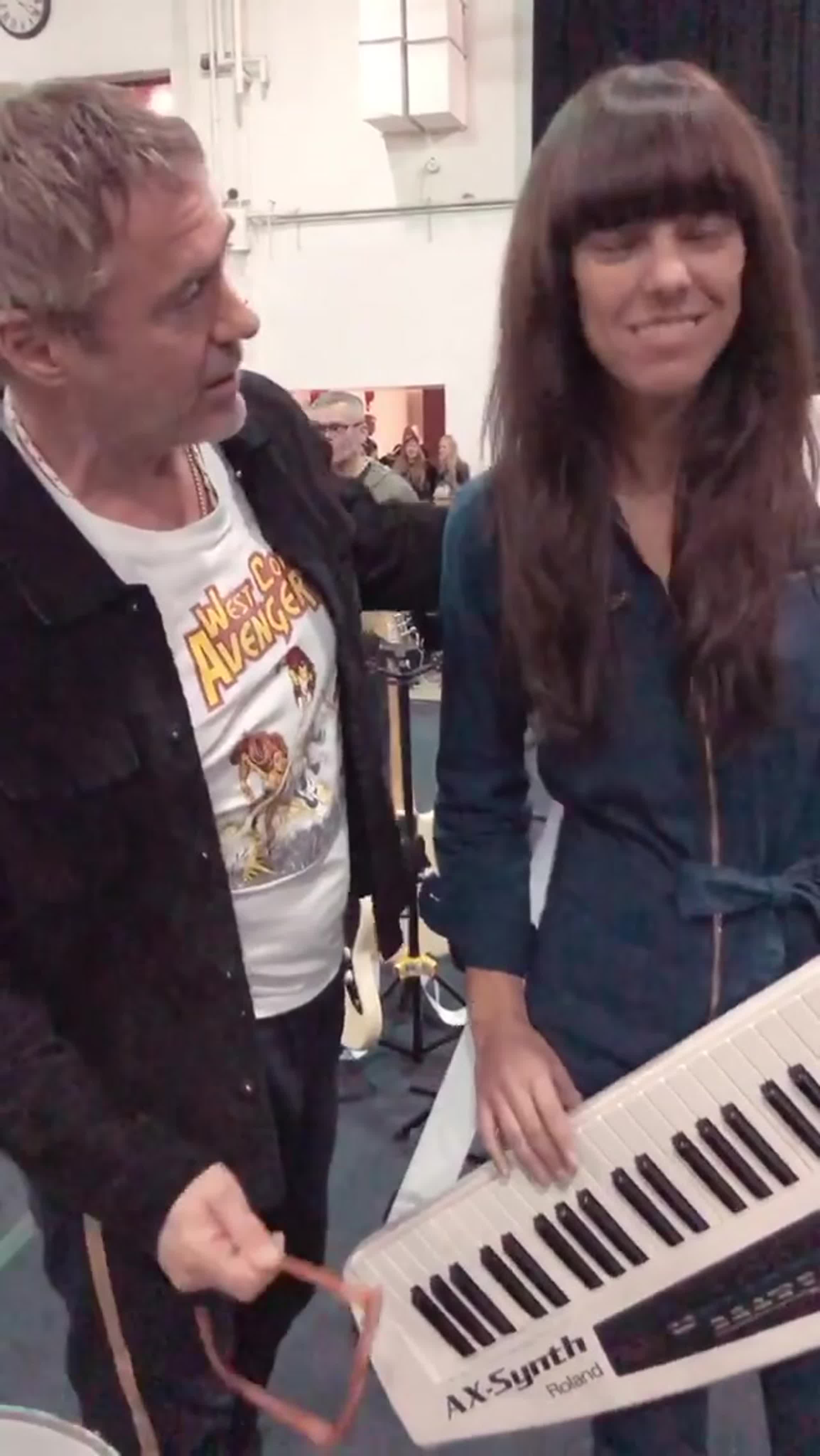 This is his message to sam! - BEST XXX TUBE