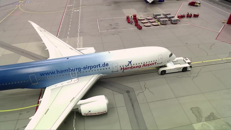 Игрушечный аэропорт miniatur wunderland за $4 8 млн