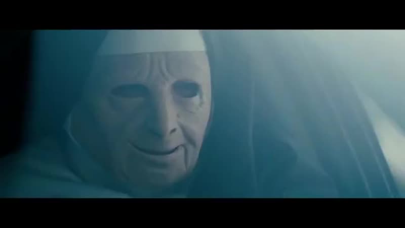 Nancy ajram inta eyh (xzeez remix) the town [robbery scene] mp4