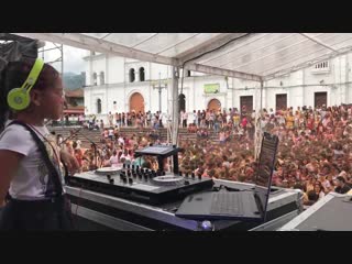 Fernanda cardozo dj (audio en vivo ) set electrónica 2018