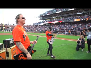 Metallica plays star spangled banner 27 04 2019