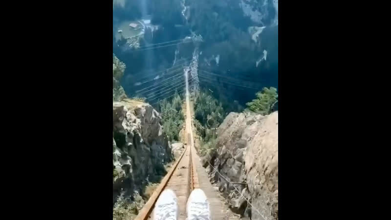 А потом ты просыпаешься в мокрой кровати