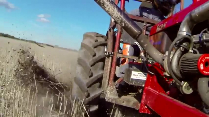 Vianor traktor porn is back