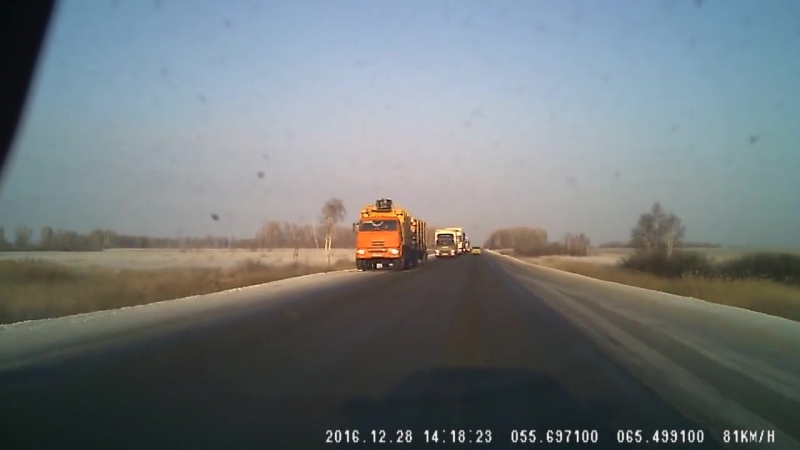 Поц словил эпичность под трек кипелова и возомнил себя байкером