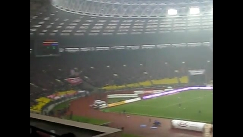 Хей хей,отсоси у красно белых
