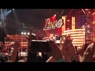 Bbma @bts twt standing ovation