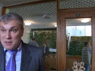 Депутат от партии регионов александр мельник, журналисту ты что, дурачок, долб*ёб