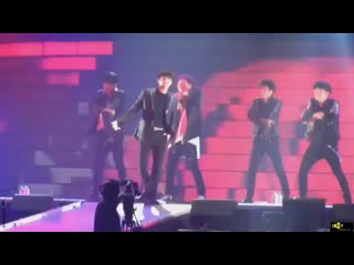 Jung chanwoo singing hanbin’s part on bling bling ikonjapantour2019 kobed1
