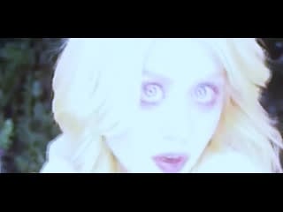 Актриса Люси Дэвиспен порно Ла ла Васкестің жалаңаш суреті