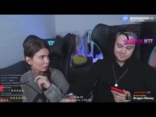 [twitch wtf] топ моменты c twitch | нагнулась 😂 | засунула кулак в рот