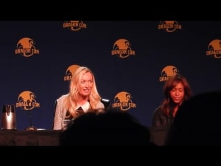 Victoria smurfit and merrin dungey on sea devil date dragon con 2015